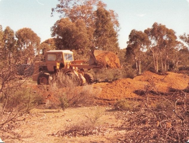 Hoddywell History 002